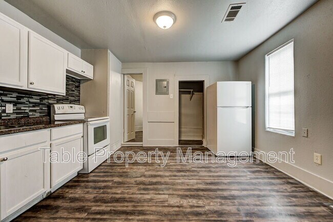 Building Photo - 1315 Northwest 7th Street