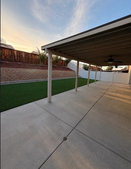 Building Photo - 15188 Riverview Ln