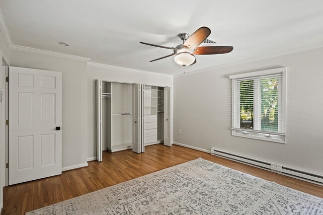Building Photo - 1006 Dreams Landing Way