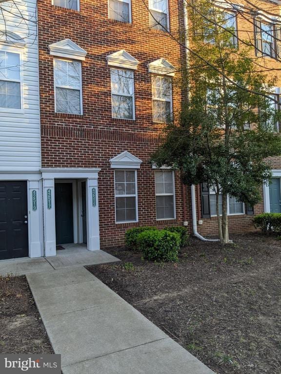 Building Photo - 42515 Hollyhock Terrace