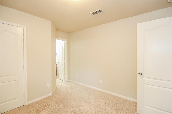 Building Photo - 7522 Simpson Springs Ln