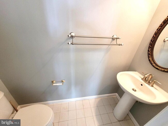 Building Photo - 6012 Ricketts Walk