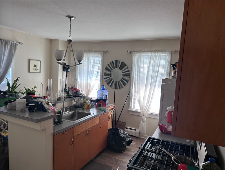 Building Photo - 1023 Branch Ave