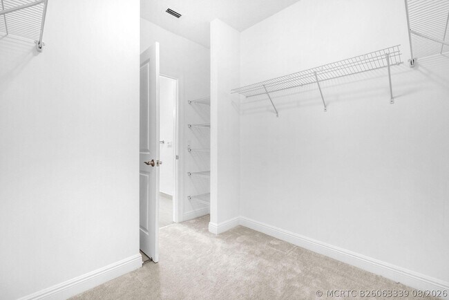 Building Photo - 540 Sanderling Cir