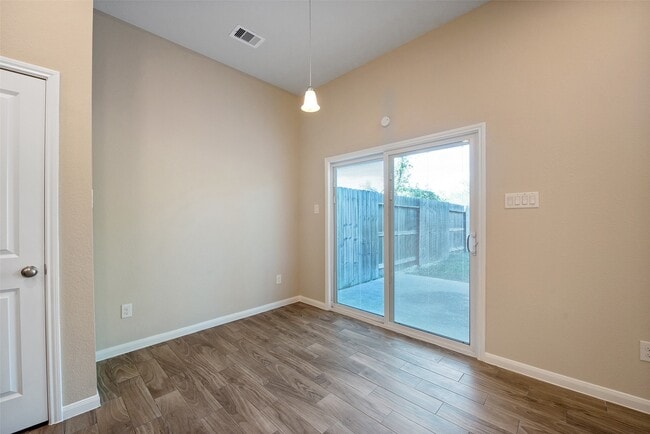 Building Photo - 7937 Richland Dr