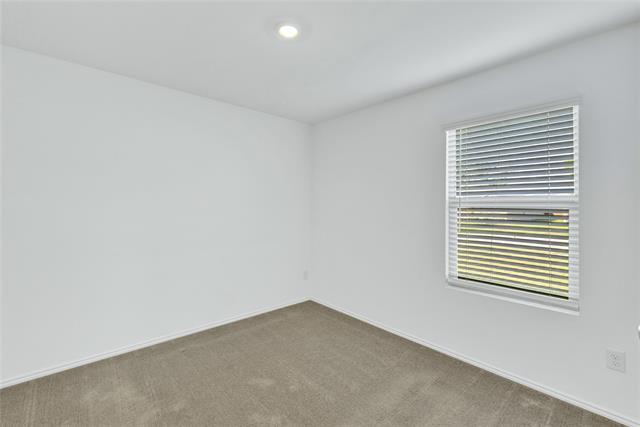 Building Photo - 2804 Grn Hl Wy
