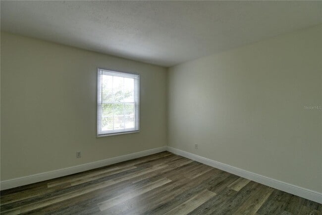Building Photo - 13708 Orange Sunset Dr