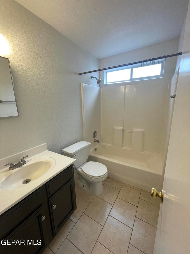 Building Photo - 11785 Snow Hawk Dr