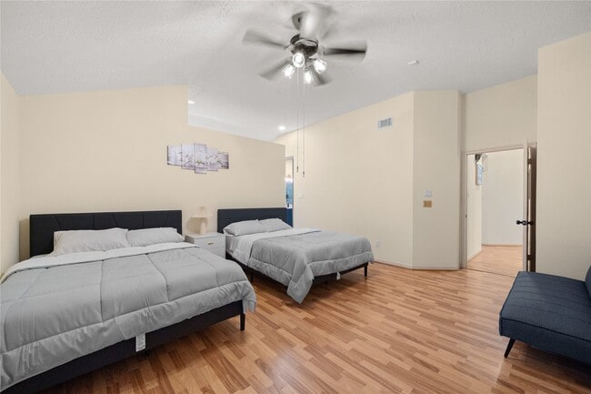 Building Photo - 12635 Ashford Chase Dr