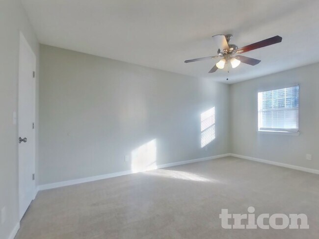 Building Photo - 1292 Parkwood Chase NW