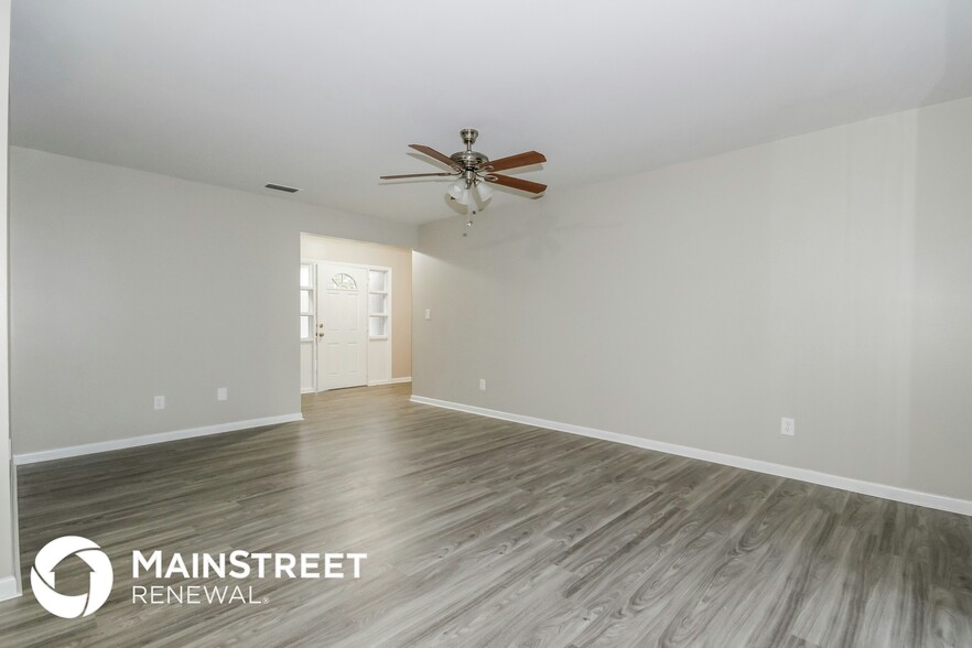 Building Photo - 4810 Wynwood Dr