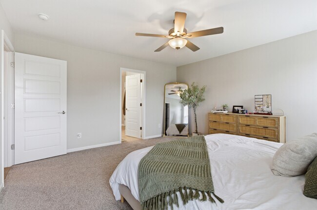 Building Photo - 200 Grist Mill Dr