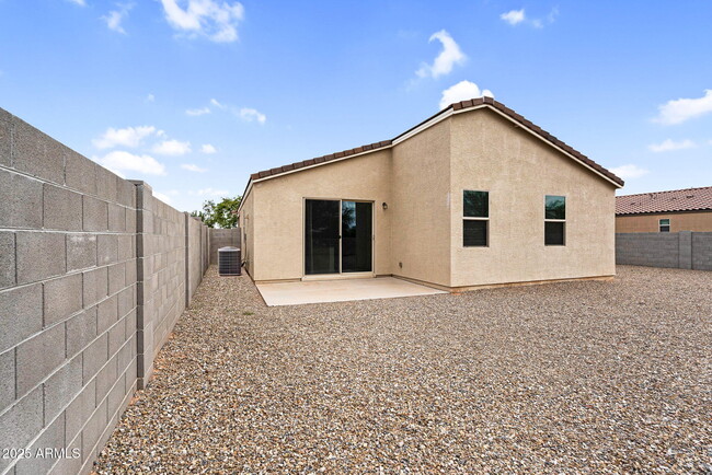 Building Photo - 30976 N Audobon Dr