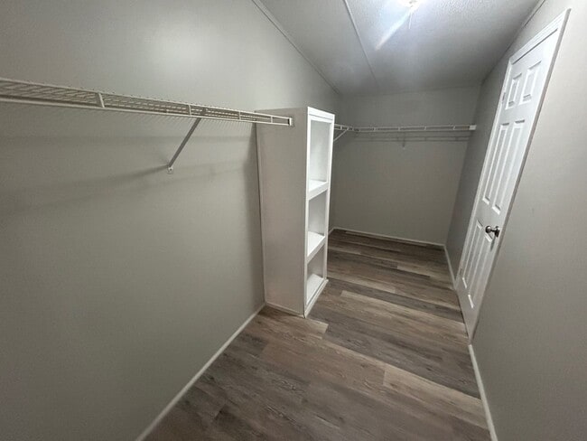 Building Photo - 1362 Winterwood Rd