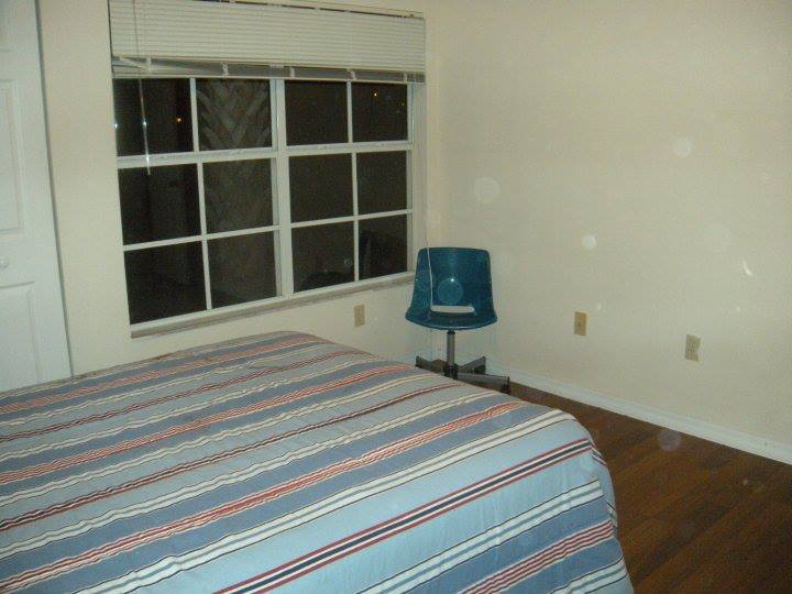 Building Photo - 1950 Summer Club Dr