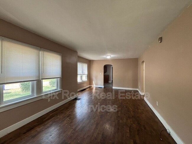 Building Photo - 1019 Burleigh Ave