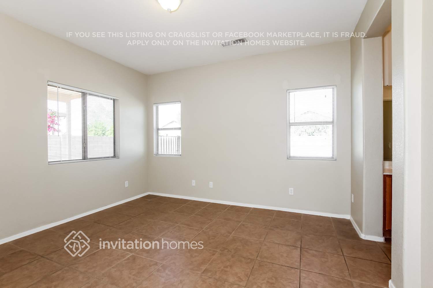 Building Photo - 514 W Rio Vista Ln