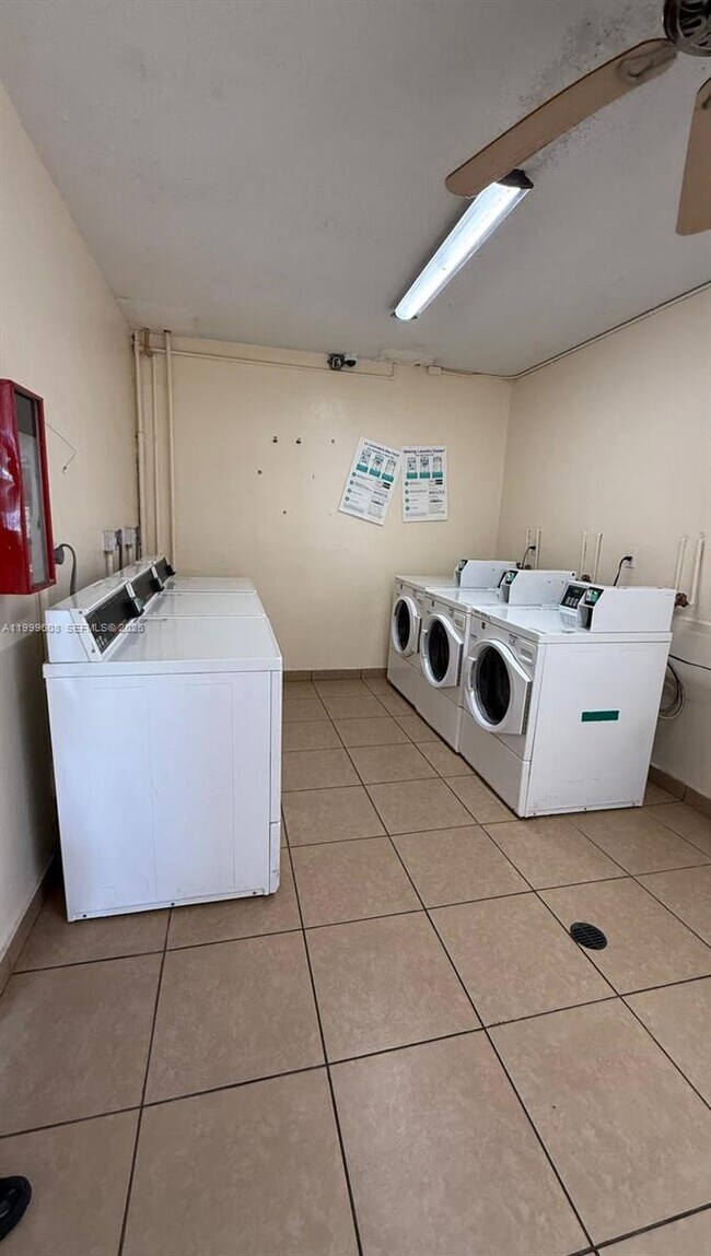 Building Photo - 17650 NW 68th Ave