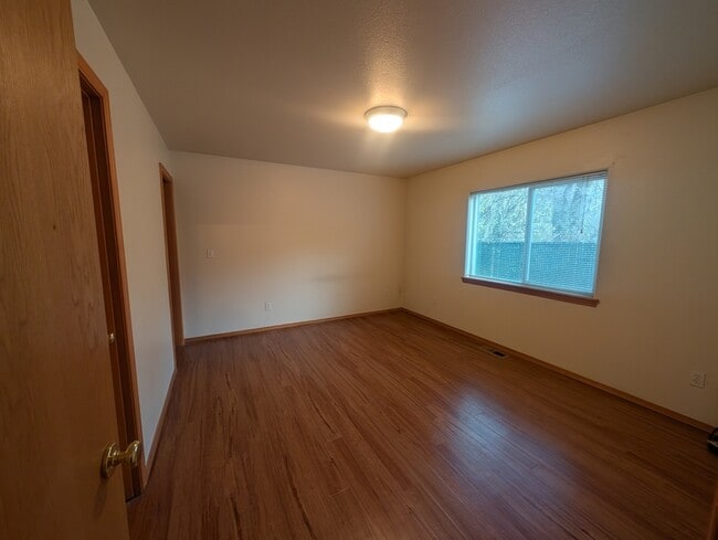 Building Photo - 118 Geneva Ct