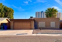 Building Photo - 2521 S 17th Ave