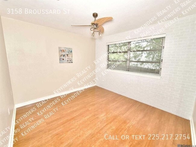 Building Photo - 3158 Broussard St