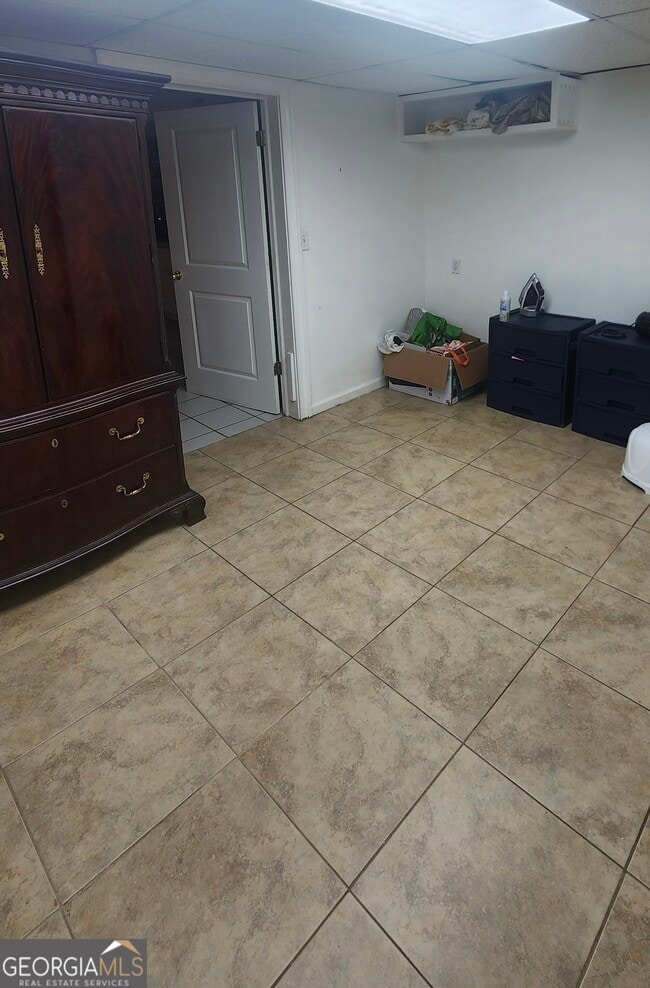 Building Photo - 1383 Lilburn Stone Mountain Rd