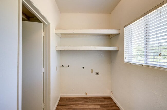 Building Photo - 2962 De Wolf Ave