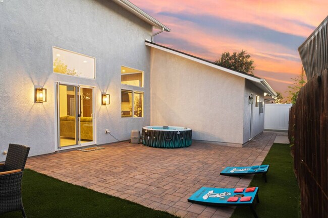 Building Photo - 1219 Denver Ln