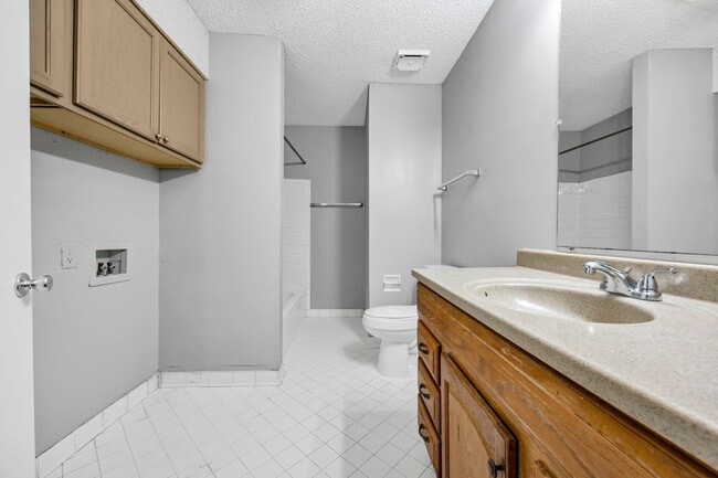 Building Photo - cph7