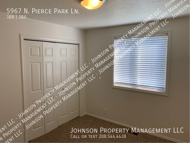 Building Photo - 5967 N Pierce Park Ln