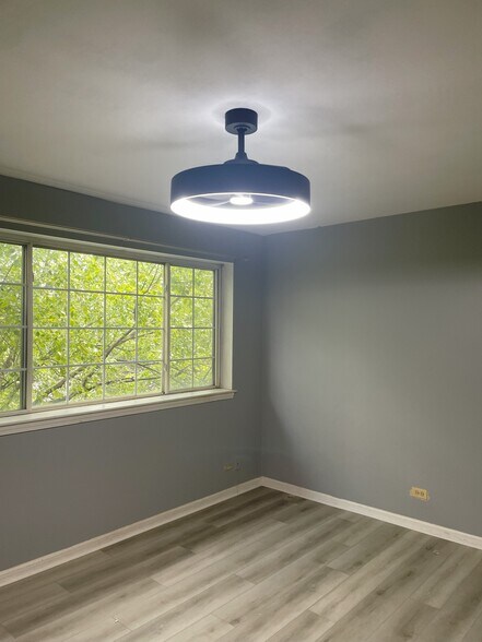 Building Photo - 6228 Fremont Dr