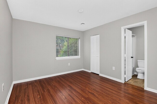 Building Photo - 4804-C Spring Lake Drive