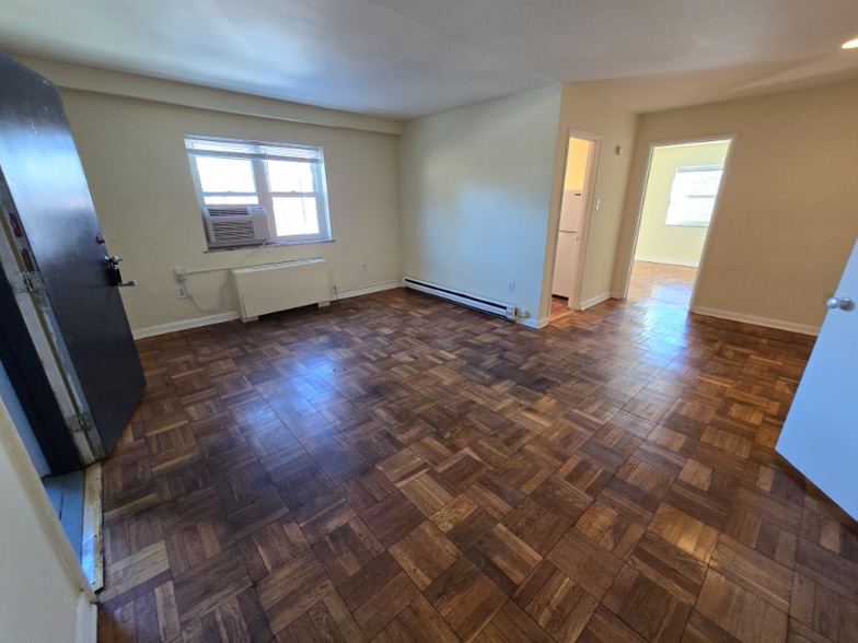 Building Photo - 3916 Chamberlayne Ave