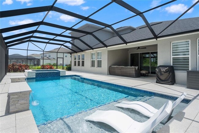 Building Photo - 33875 Castaway Lp