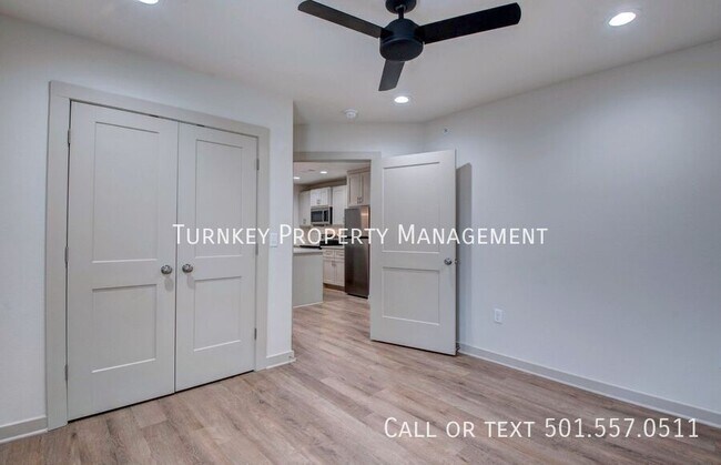 Building Photo - 915 North Street