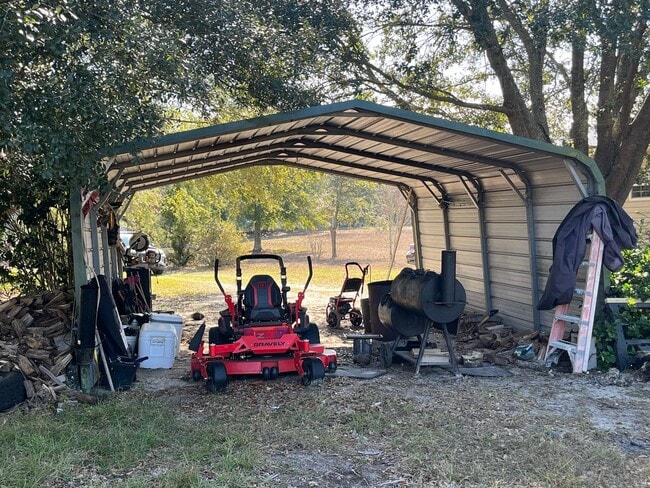 Building Photo - Spacious 3 Bedroom, 2 Bath Manufactured Home – Live Oak, FL