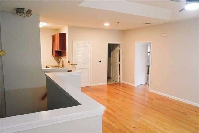 Building Photo - 3500 Sweetwater Rd