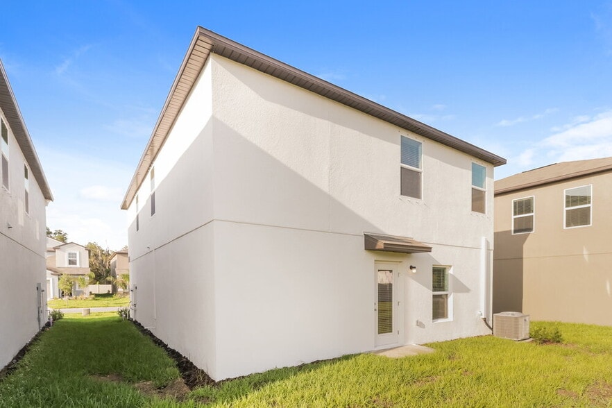 Building Photo - 17847 Blissful Stars Dr