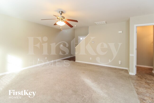 Building Photo - 4640 Midstream Crossing Dr