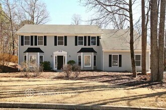 Building Photo - 2270 Springer Walk
