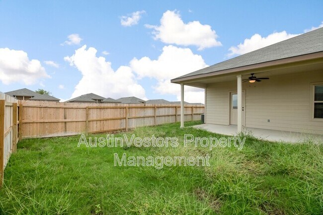 Building Photo - 118 Samuel Dr