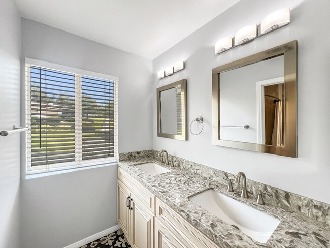 Building Photo - 1334 Miraflores Glen