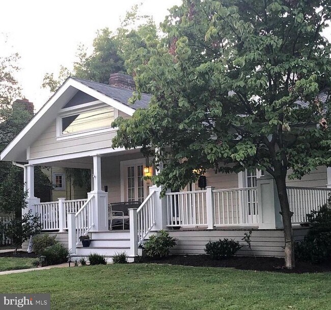 Building Photo - 1907 Luzerne Ave