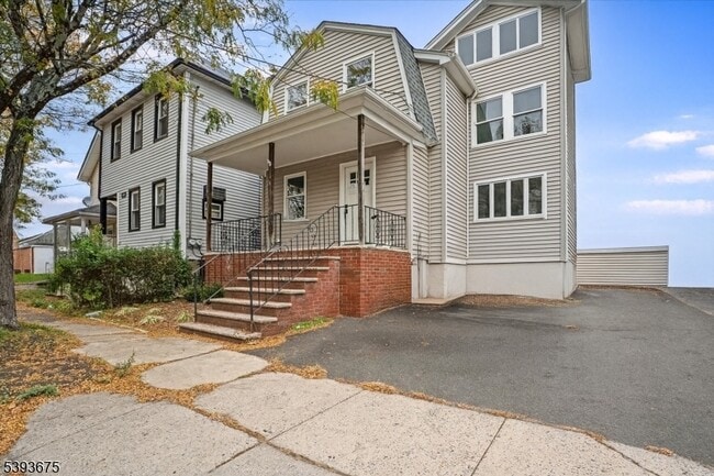 Primary Photo - 617 Ripley Pl