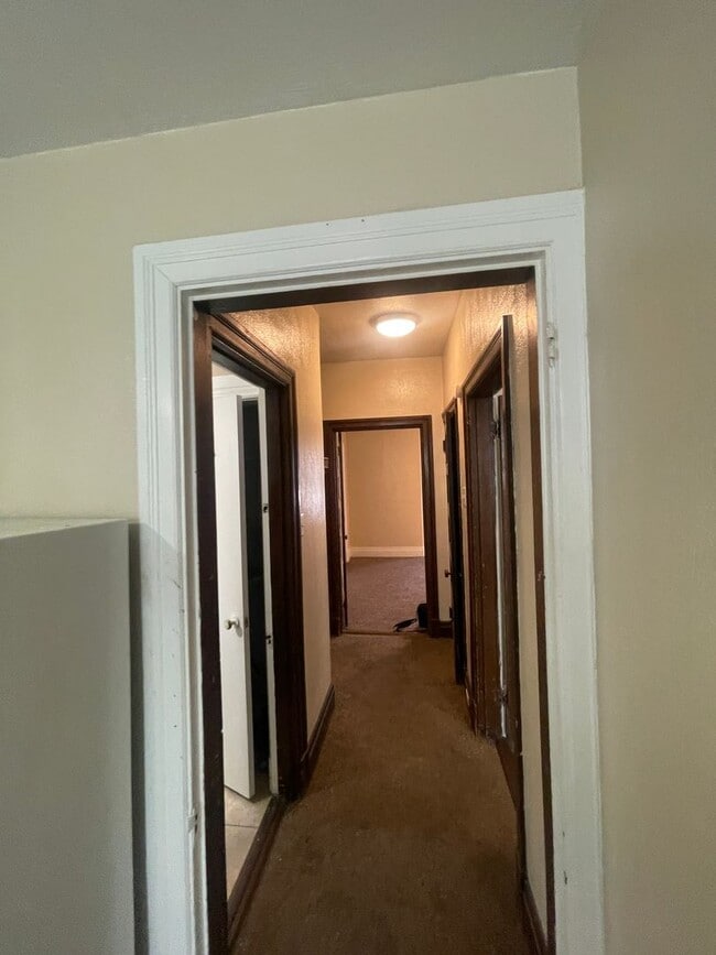 Building Photo - 1408 Methyl St