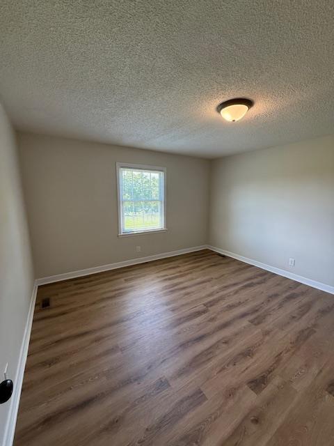 Building Photo - 5590 Merle Dr