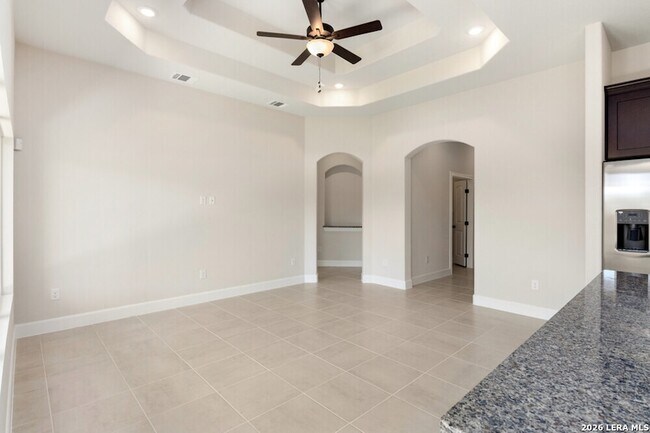 Building Photo - 405 Park Cir