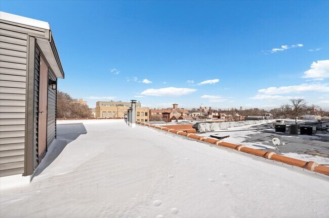 Building Photo - 2013 W Concord Pl