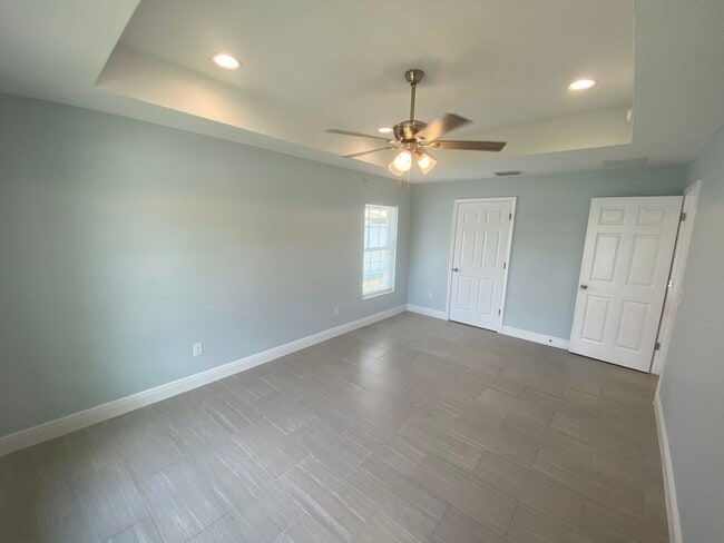 Building Photo - Beautiful, Newer Constructed, Unfurnished, Family Friendly, ANNUAL LEASE In Summerfield