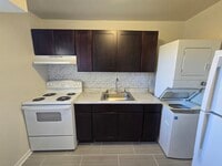 Building Photo - 5200 Collindale Rd